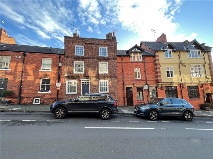 4 Bedroom Terraced House For Sale In Duke Street, Chester, Cheshire, CH1