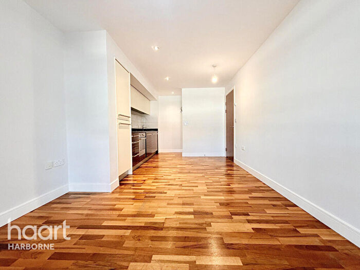 1 Bedroom Apartment To Rent In The Hemisphere, Edgbaston, B5