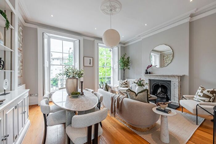 3 Bedroom Flat For Sale In Westbourne Park Road, Notting Hill, London, W2