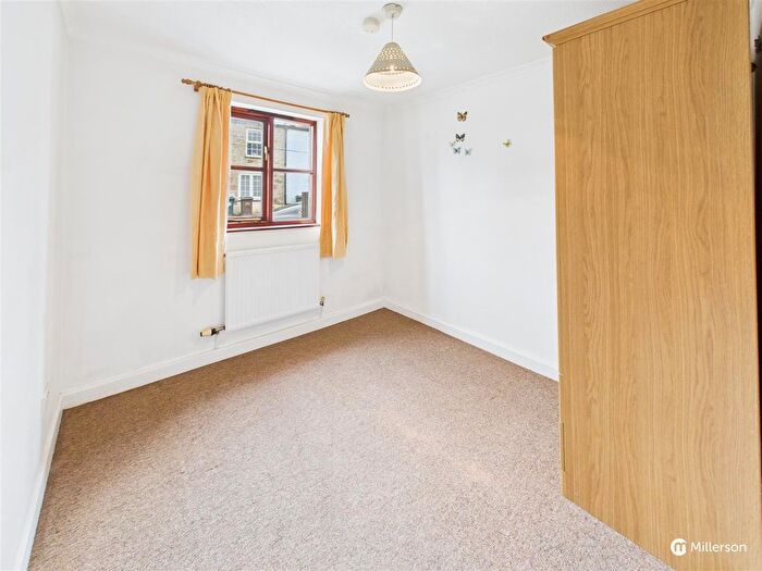 2 Bedroom Flat For Sale In St. Johns Street, Hayle, TR27