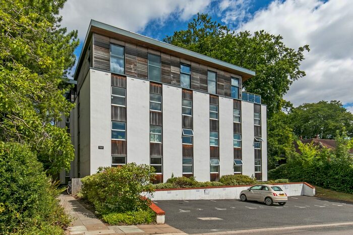 1 Bedroom Flat To Rent In Orchard House, Sparkford Road, Winchester, SO22