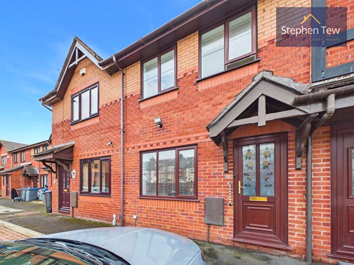 2 Bedroom Terraced House To Rent In St. Annes Road, Blackpool, FY4