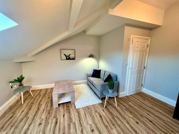 1 Bedroom Flat To Rent In Westminster House, Ellesmere Road, Ellesmere Park, Manchester, M30