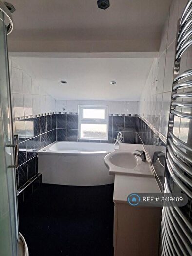 3 Bedroom Flat To Rent In Rosemary Road, Clacton-On-Sea, CO15