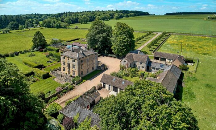 7 Bedroom Equestrian Facility For Sale In Bourton On The Hill, Moreton-in-Marsh, Gloucestershire, GL56