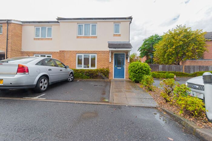 1 Bedroom Flat To Rent In Clarendon Court, Harrow View, North Harrow, Harrow, Greater London, HA2