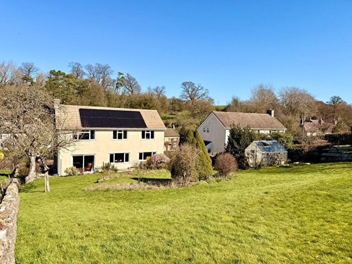 4 Bedroom Detached House For Sale In Lower Street, Chewton Mendip, BA3