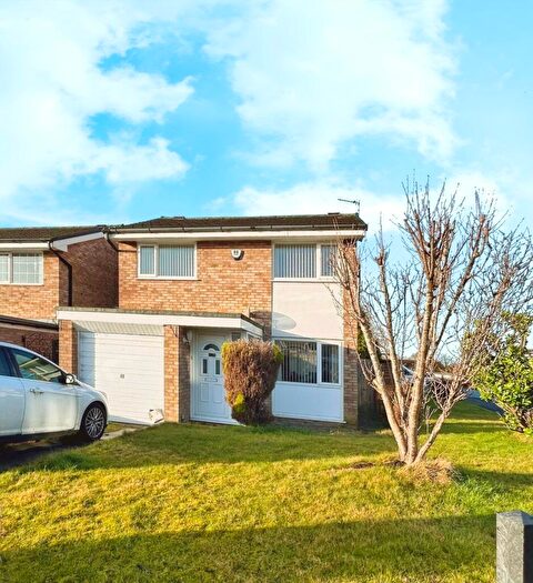 3 Bedroom Detached House To Rent In Levensgarth Avenue, Fulwood, Preston, Lancashire, PR2