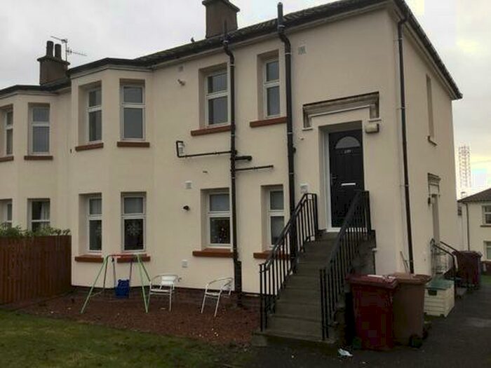 2 Bedroom Flat To Rent In Arbroath Road, Dundee, DD4