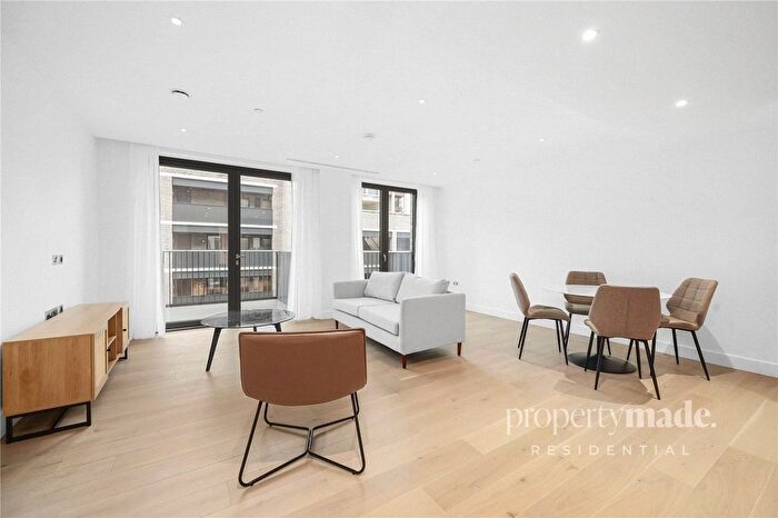 2 Bedroom Flat To Rent In Calthorpe Street, London, WC1X