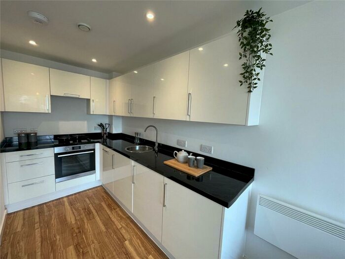 1 Bedroom Flat To Rent In Aire, Cross Green Lane, LS9