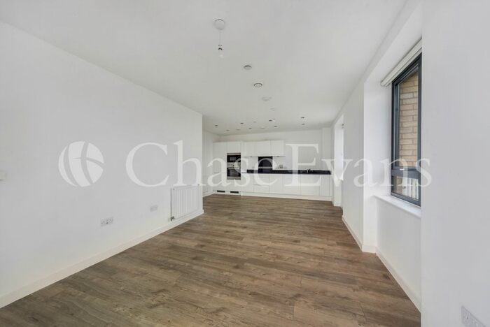 2 Bedroom Flat To Rent In Viscount House, Regency Heights, Park Royal, NW10