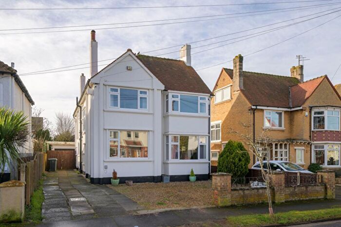 4 Bedroom Detached House For Sale In Buckthorn Avenue, Skegness, PE25