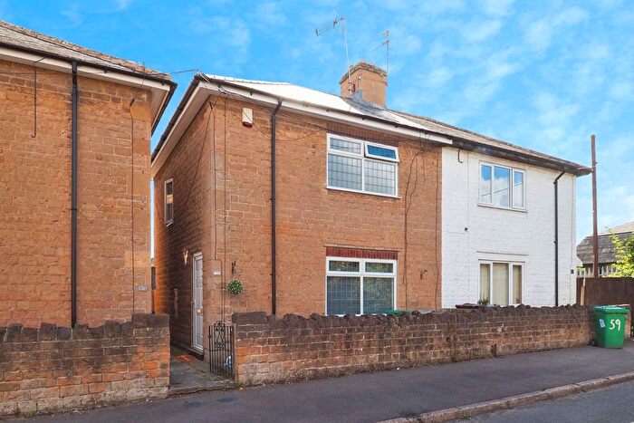 3 Bedroom Semi-Detached House For Sale In Mersey Street, Nottingham, Nottinghamshire, NG6