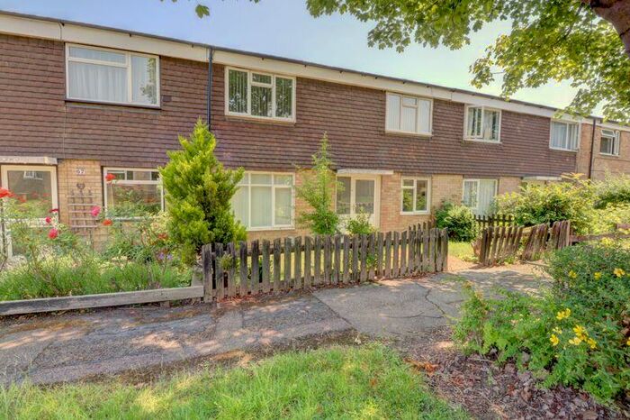 4 Bedroom Terraced House To Rent In Lincoln Road, Stevenage, SG1