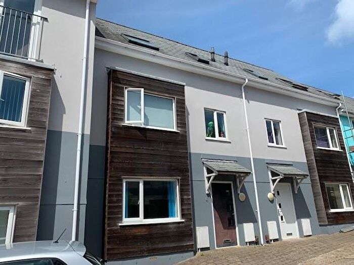 5 Bedroom House To Rent In Quaker Lane, Plymouth, PL3