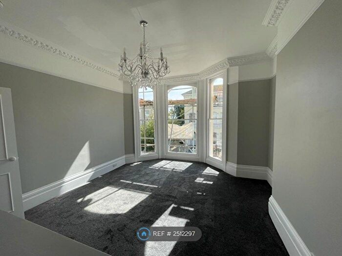 1 Bedroom Flat To Rent In Buckingham Road, Brighton, BN1