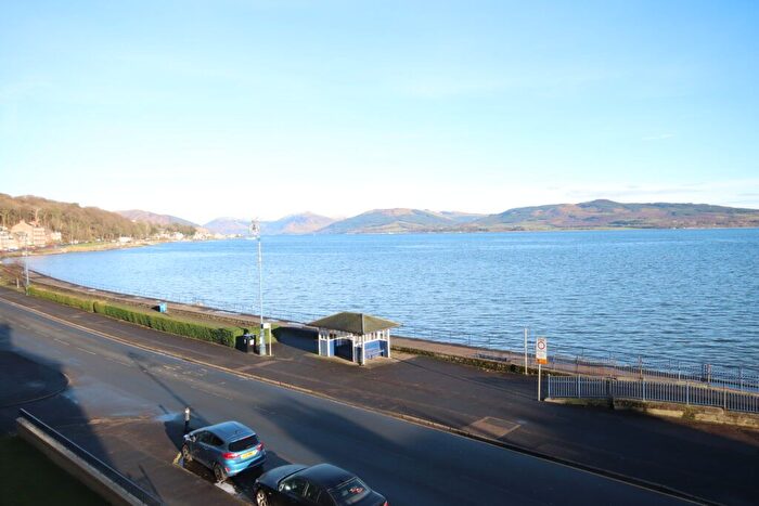2 Bedroom Flat For Sale In Fl/, Argyle Street, Rothesay, PA20