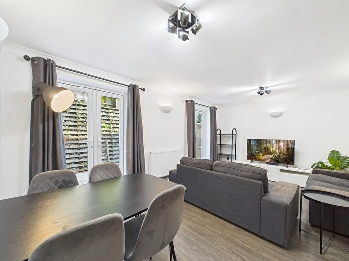 4 Bedroom Terraced House To Rent In Rose Green, Greenbank Road, Bristol, BS5