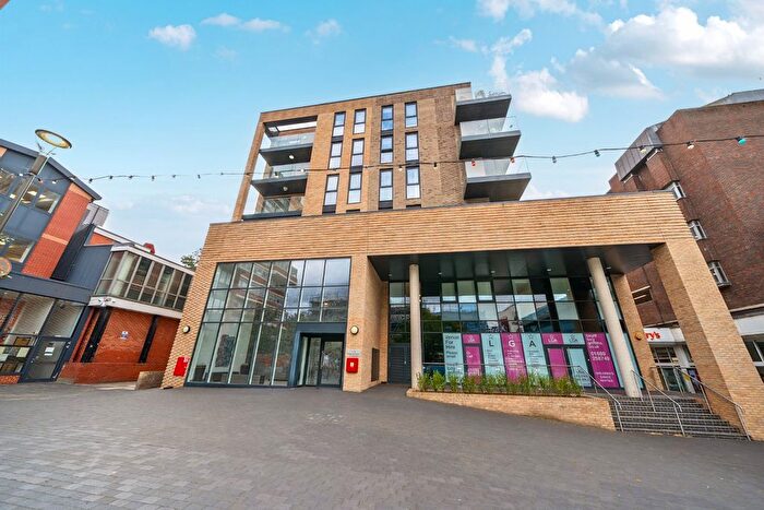 2 Bedroom Flat For Sale In Homefield Rise, Orpington, Kent, BR6