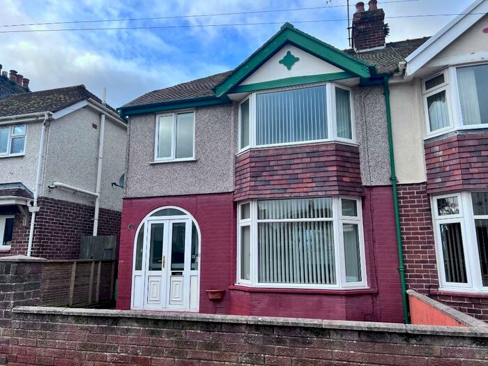 3 Bedroom Semi-Detached House To Rent In Penrhos Avenue, Llandudno Junction, Conwy, LL31
