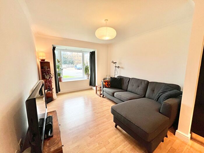 1 Bedroom Flat For Sale In Frimley Green Road, Frimley Green, Camberley, GU16