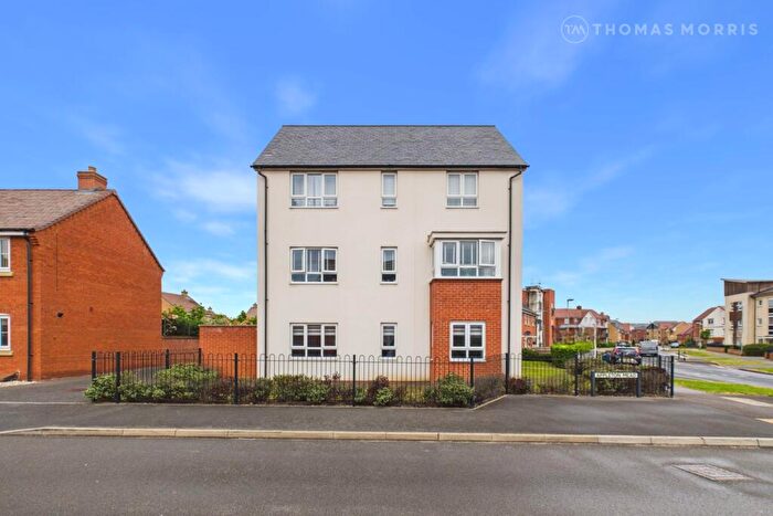 2 Bedroom Apartment For Sale In Planets Way, Biggleswade, Bedfordshire, SG18