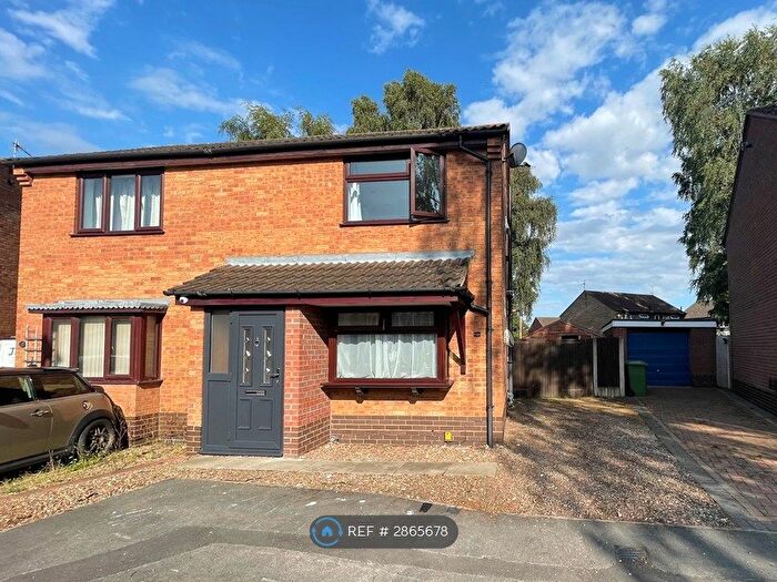 2 Bedroom Semi Detached House To Rent In Kelstern Close, Lincoln, LN6