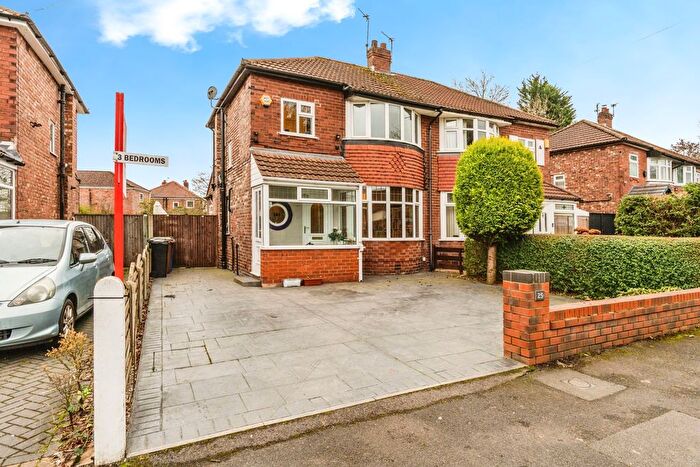 3 Bedroom Semi-Detached House For Sale In Demmings Road, Cheadle, Greater Manchester, SK8