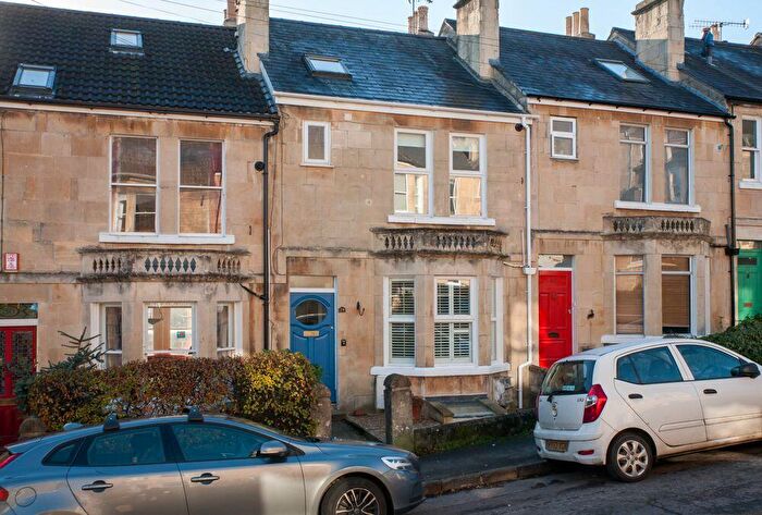 3 Bedroom Terraced House To Rent In Kensington Gardens, Bath, BA1