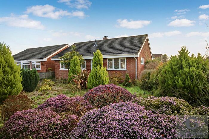 3 Bedroom Detached Bungalow For Sale In Raymond Road, Hellesdon, NR6
