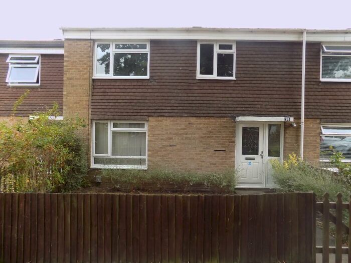 3 Bedroom Terraced House To Rent In Lincoln Road, Stevenage, Hertfordshire, SG1
