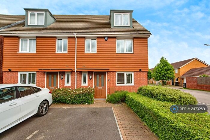 3 Bedroom Semi-Detached House To Rent In Ruby Tuesday Drive, Dartford, DA1