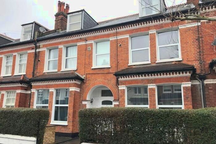 1 Bedroom Flat To Rent In Manville Road, Balham, SW17