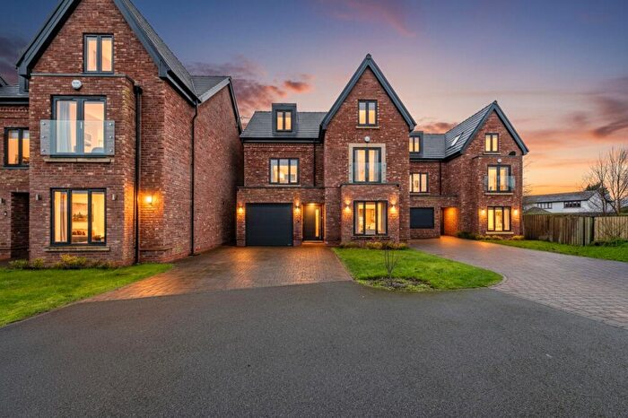 4 Bedroom Detached House For Sale In Mulberry Park, Bramhall, SK7