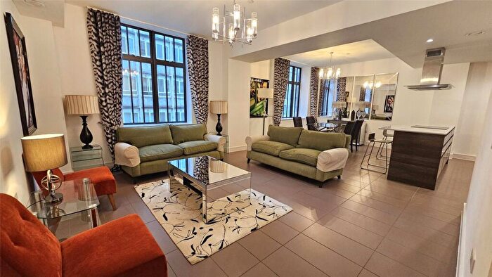 2 Bedroom Flat For Sale In Colston Avenue, Bristol, BS1