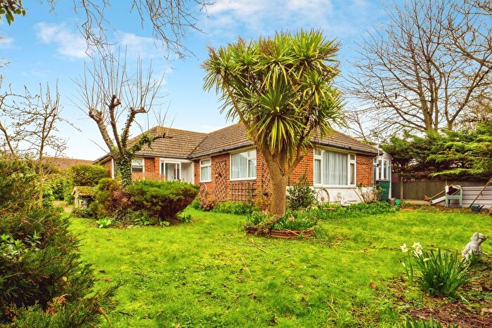 3 Bedroom Detached Bungalow For Sale In Canterbury Road East, Ramsgate, CT11
