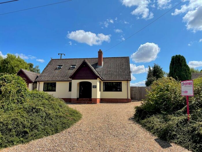 4 Bedroom Detached House For Sale In Fen Road, Pakenham, Bury St. Edmunds, IP31
