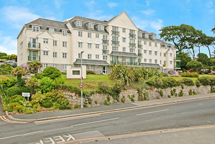 2 Bedroom Flat For Sale In Cliff Road, Falmouth, Cornwall, TR11