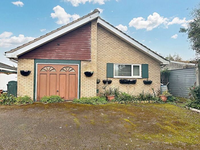 3 Bedroom Detached Bungalow For Sale In Marshalls Lane, Little Downham, CB6
