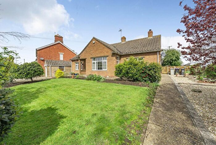 3 Bedroom Detached Bungalow For Sale In Halton Road, Spilsby, PE23