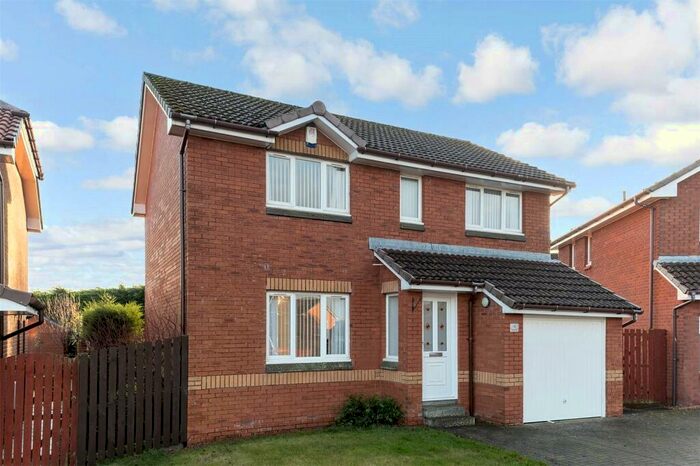 4 Bedroom Detached House For Sale In Clyde View, Ashgill, Larkhall, South Lanarkshire, ML9