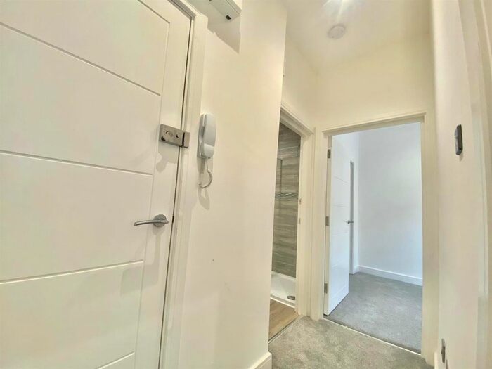 1 Bedroom Flat To Rent In Shaftsbury Street, Ramsgate, CT11
