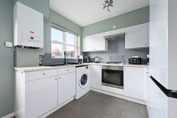 2 Bedroom Terraced House For Sale In Sir William Wallace Court, Larbert, FK5