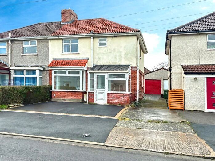 3 Bedroom Property To Rent In Queensdale Crescent, Bristol, BS4