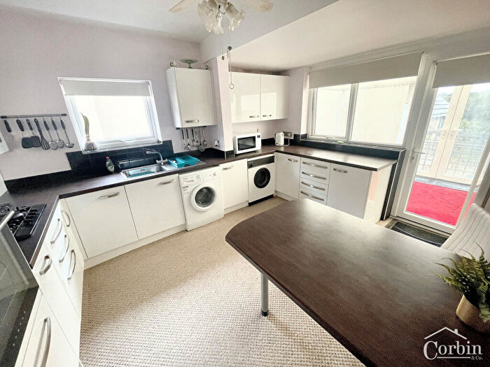 2 Bedroom Detached Bungalow For Sale In Daws Avenue, Bournemouth, BH11