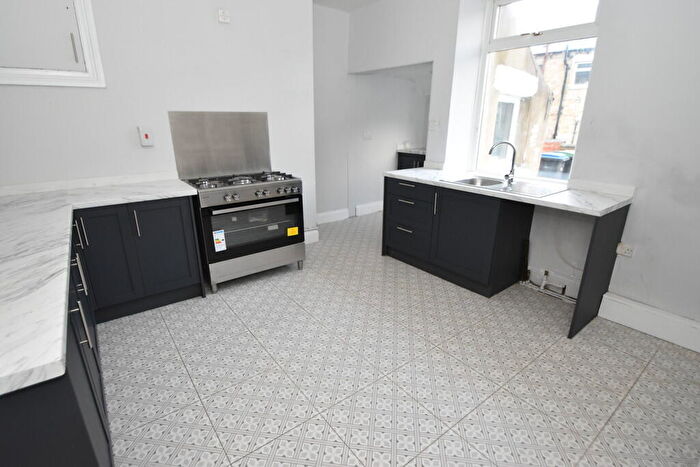 3 Bedroom Terraced House For Sale In Clowes Terrace, Annfield Plain, Stanley, DH9