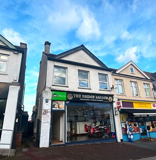 2 Bedroom Flat To Rent In Upminster Road, Hornchurch, RM11