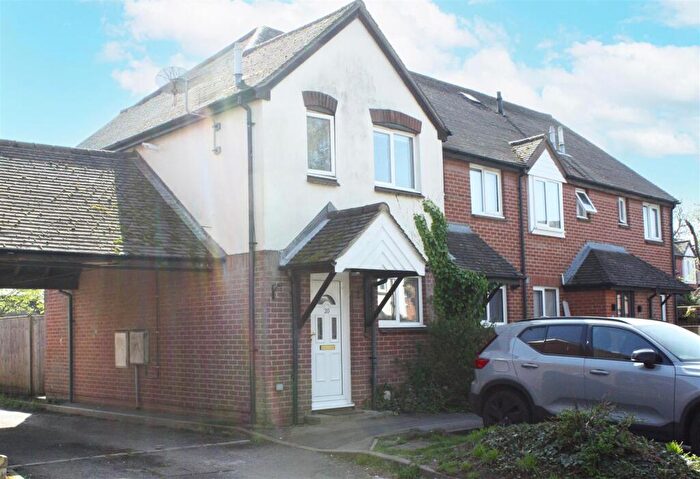 2 Bedroom Terraced House To Rent In Thame, Oxfordshire, OX9