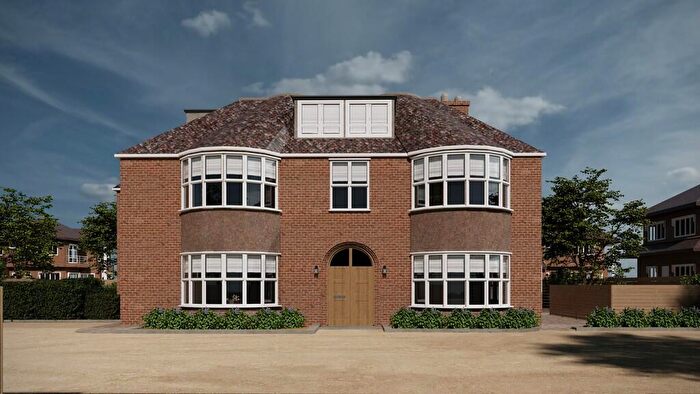 2 Bedroom Flat To Rent In Tehidy House, Orwell Road, Felixstowe, IP11